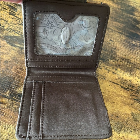 Justin Boots Brown Leather Wallet - Picture 4 of 6